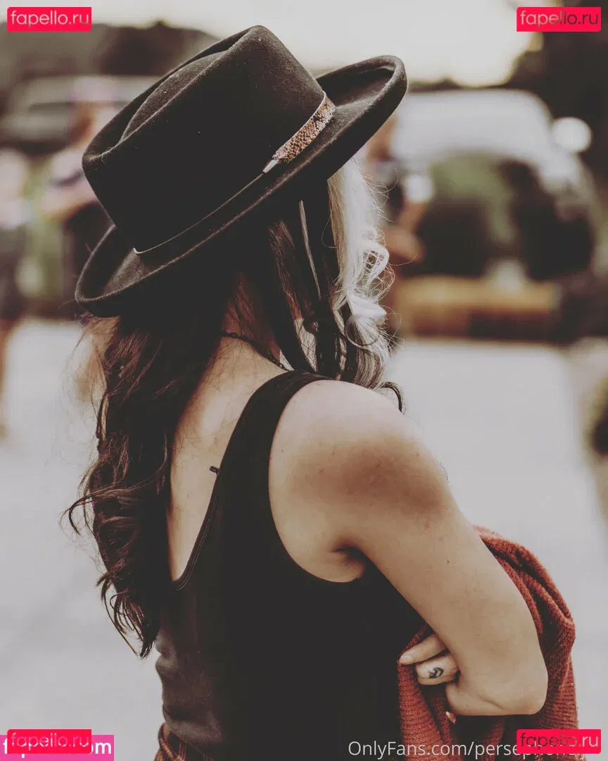 persephone27x Onlyfans Photo Gallery 