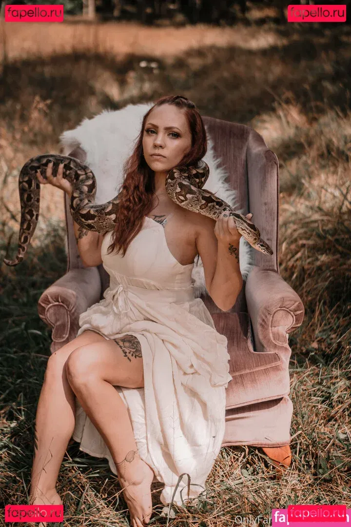 persephone27x Onlyfans Photo Gallery 