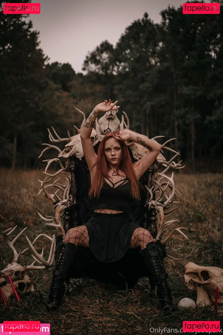 persephone27x Onlyfans Photo Gallery 