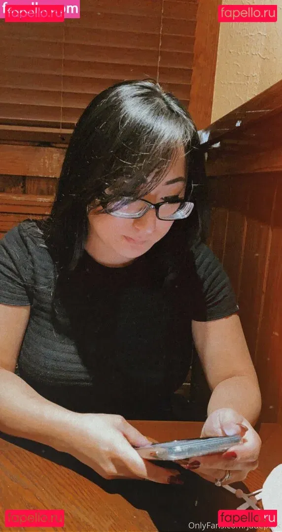 persephone27x Onlyfans Photo Gallery 