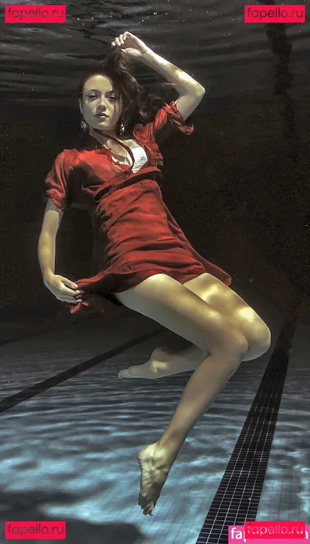 Ilgin Utin Onlyfans Photo Gallery 