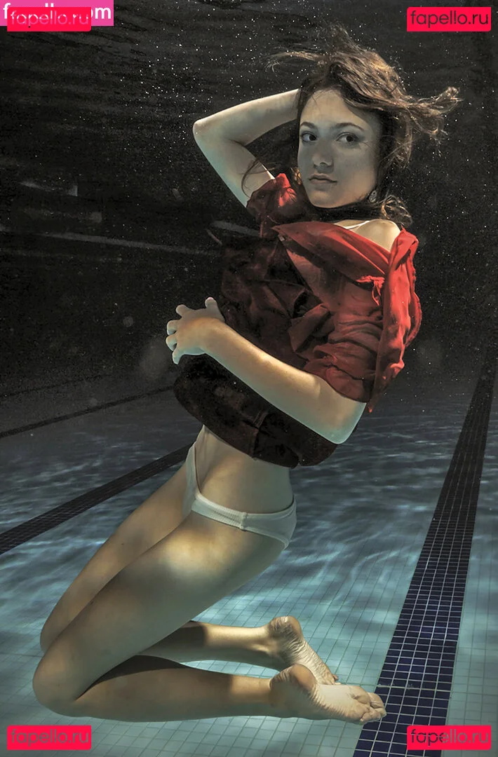 Ilgin Utin Onlyfans Photo Gallery 