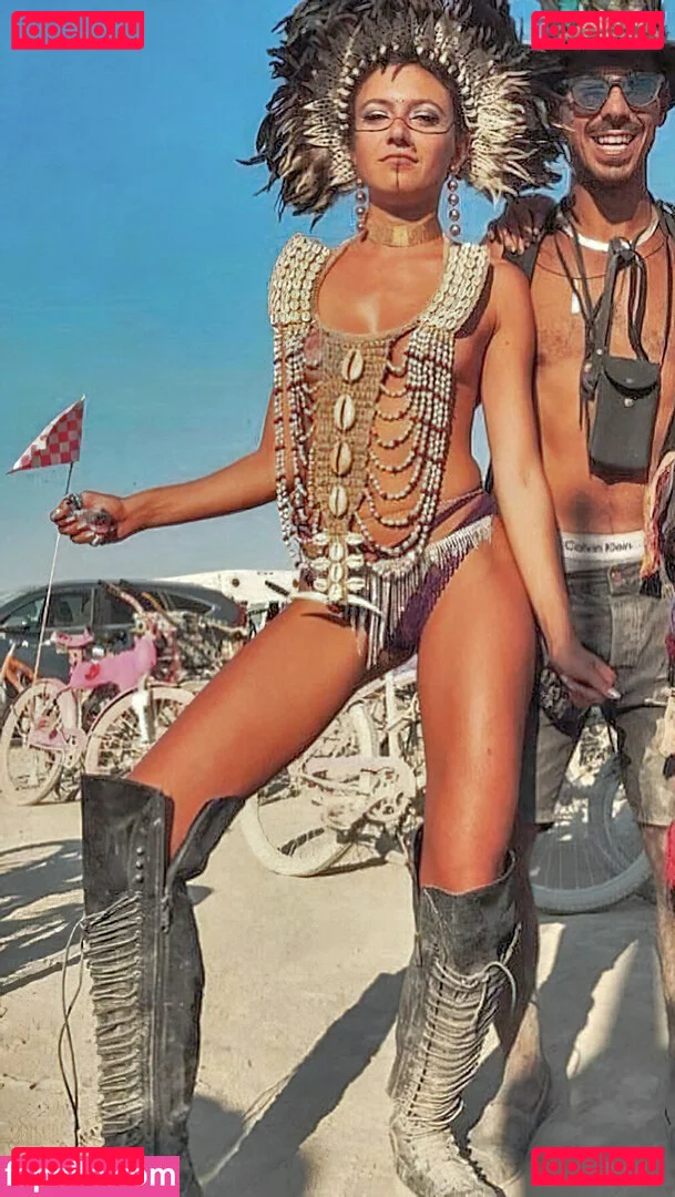 Ilgin Utin Onlyfans Photo Gallery 