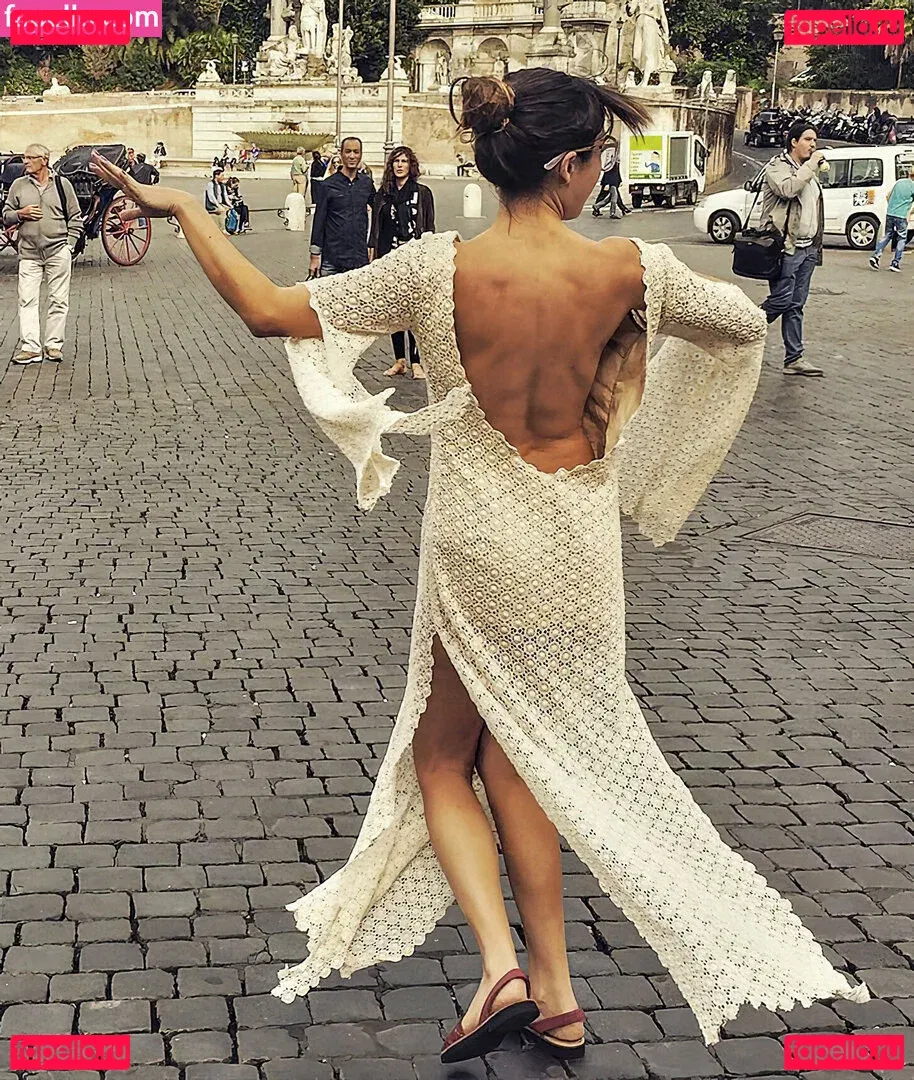 Ilgin Utin Onlyfans Photo Gallery 