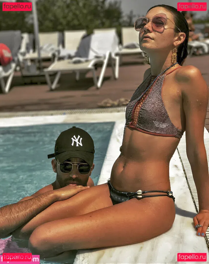 Ilgin Utin Onlyfans Photo Gallery 