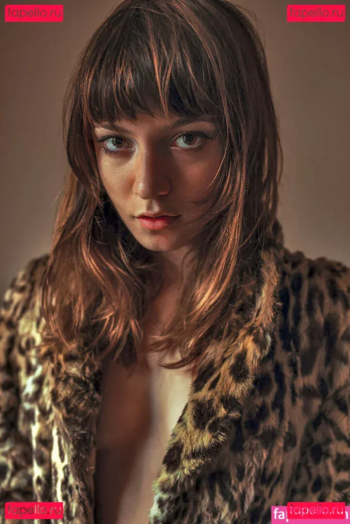 Ilgin Utin Onlyfans Photo Gallery 