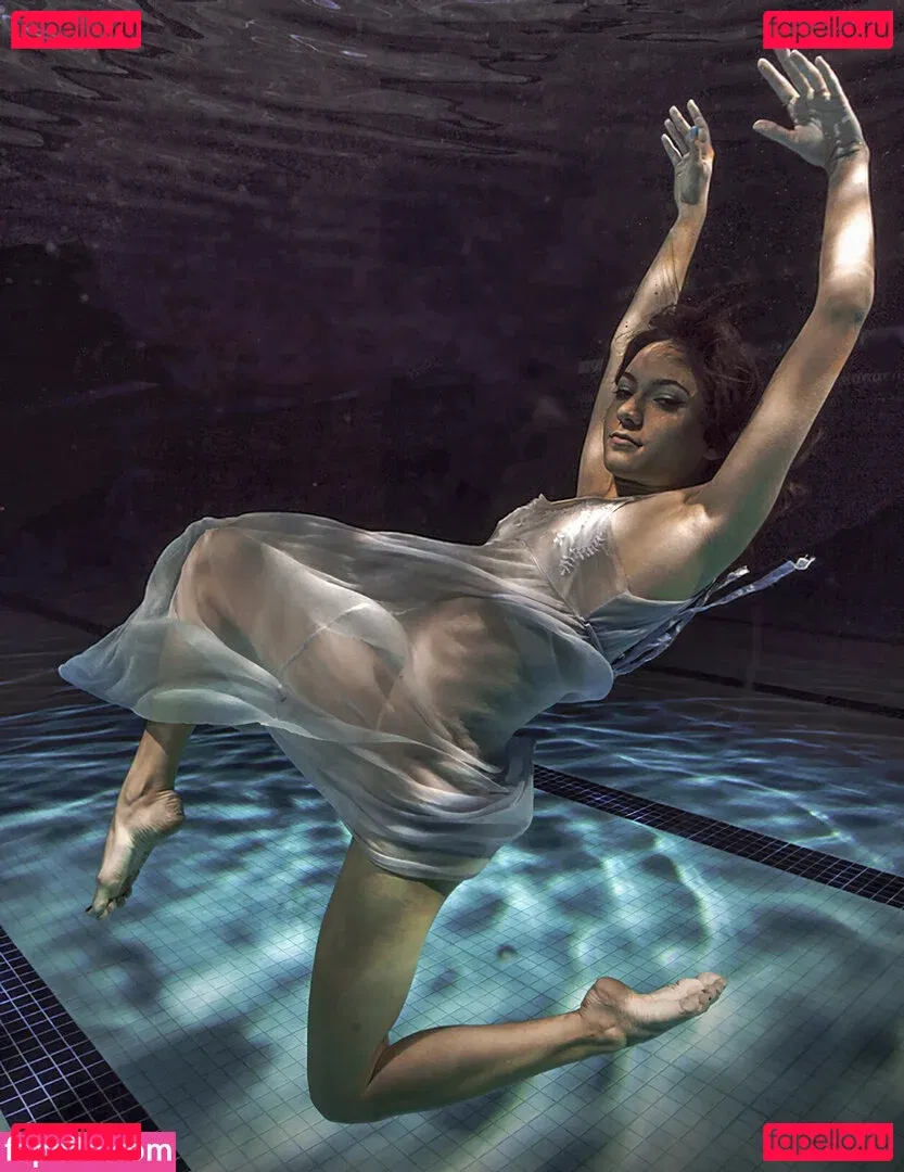 Ilgin Utin Onlyfans Photo Gallery 