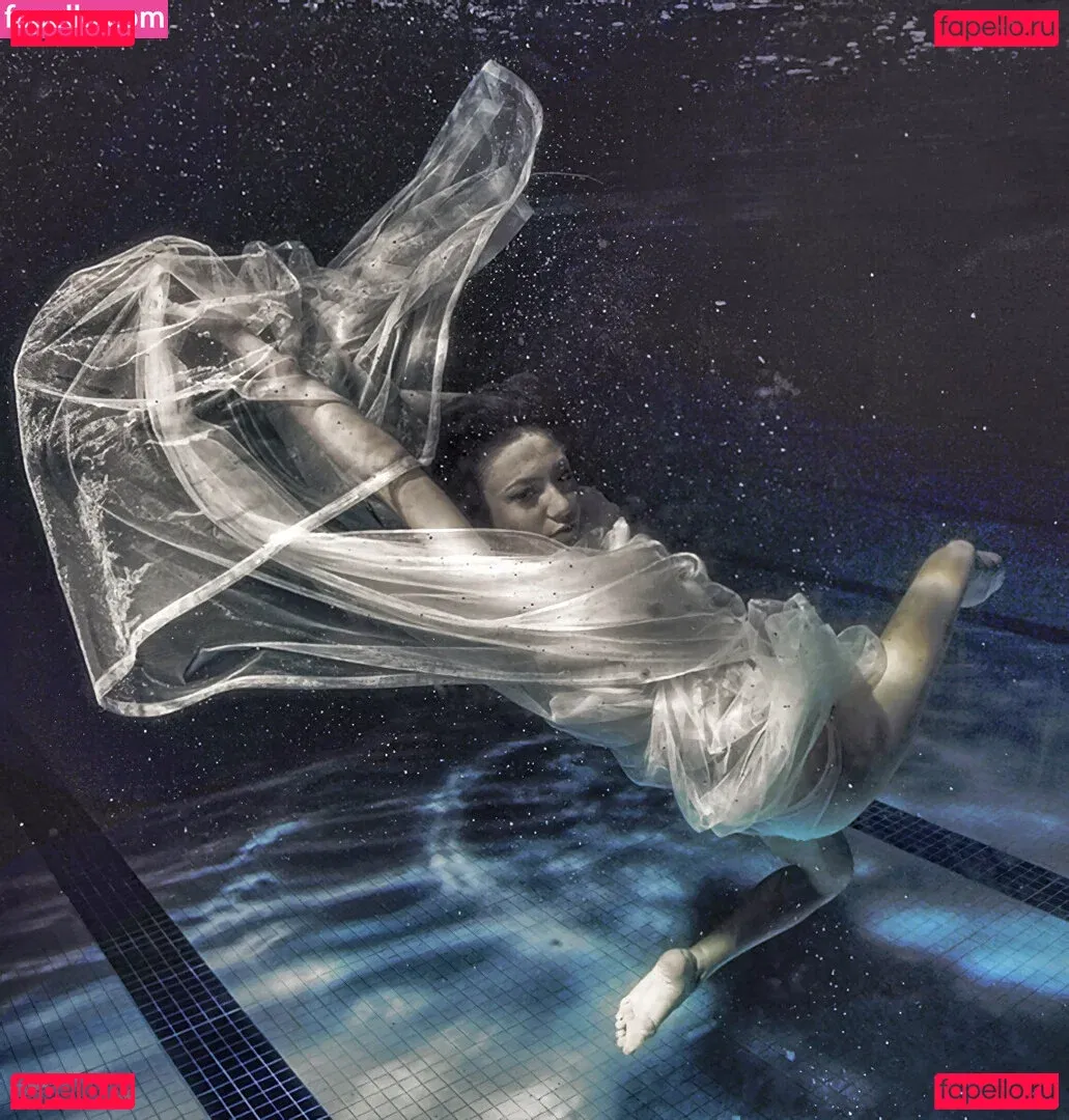 Ilgin Utin Onlyfans Photo Gallery 