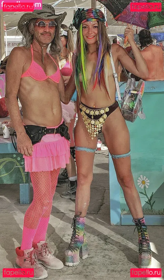 Ilgin Utin Onlyfans Photo Gallery 