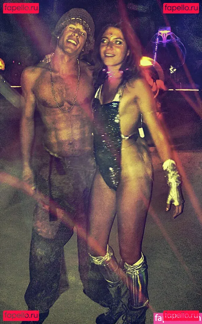 Ilgin Utin Onlyfans Photo Gallery 