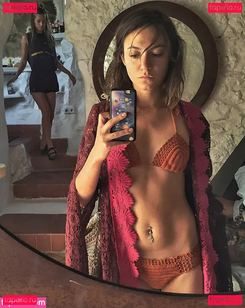 Ilgin Utin Onlyfans Photo Gallery 