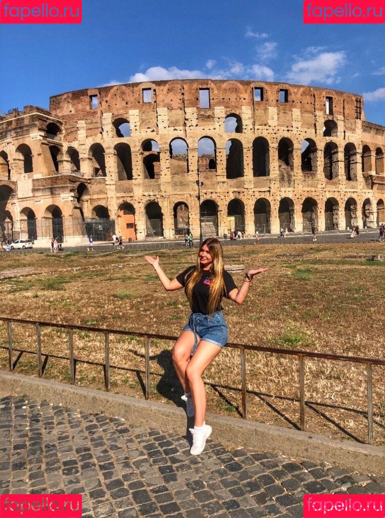 Anna Ilyasova Onlyfans Photo Gallery 