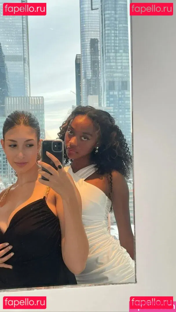 Leilani Azalea Onlyfans Photo Gallery 