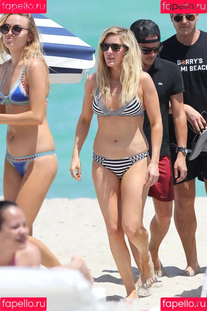 Ellie Goulding Onlyfans Photo Gallery 