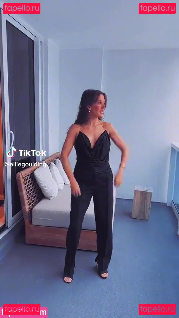 Ellie Goulding Onlyfans Photo Gallery 