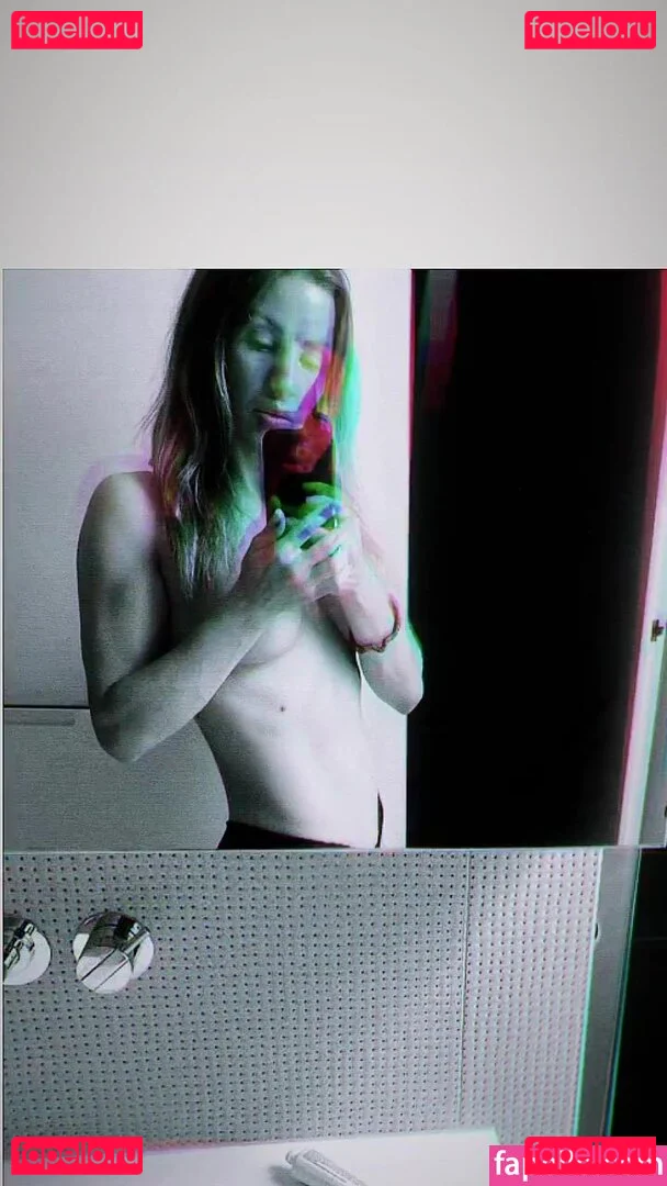 Ellie Goulding Onlyfans Photo Gallery 