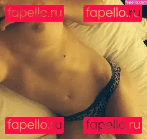 Ellie Goulding Onlyfans Photo Gallery 