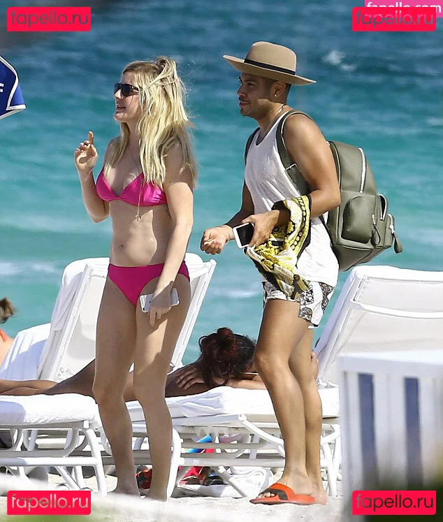 Ellie Goulding Onlyfans Photo Gallery 