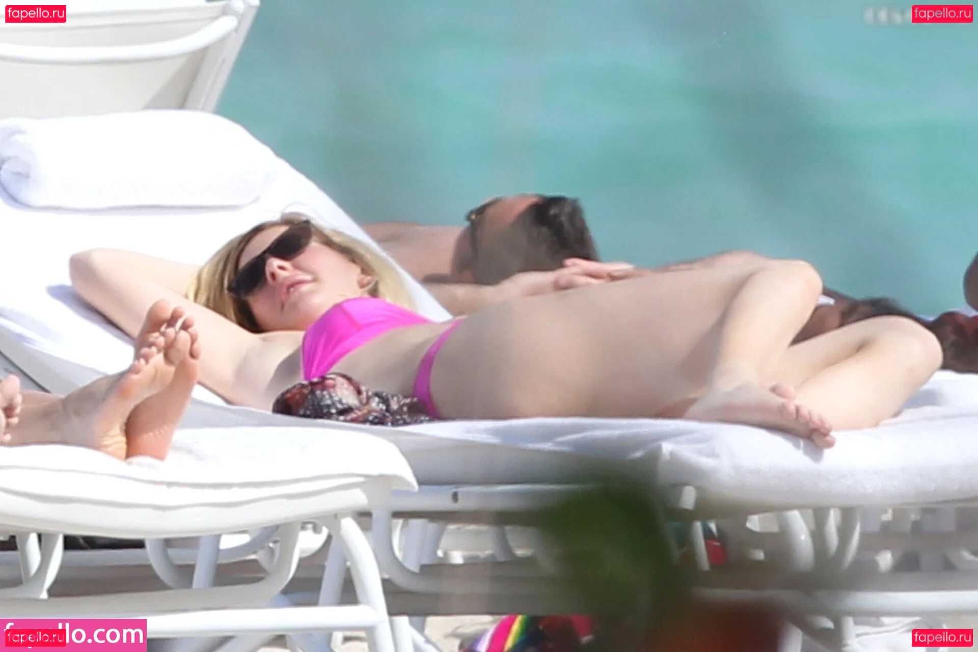 Ellie Goulding Onlyfans Photo Gallery 