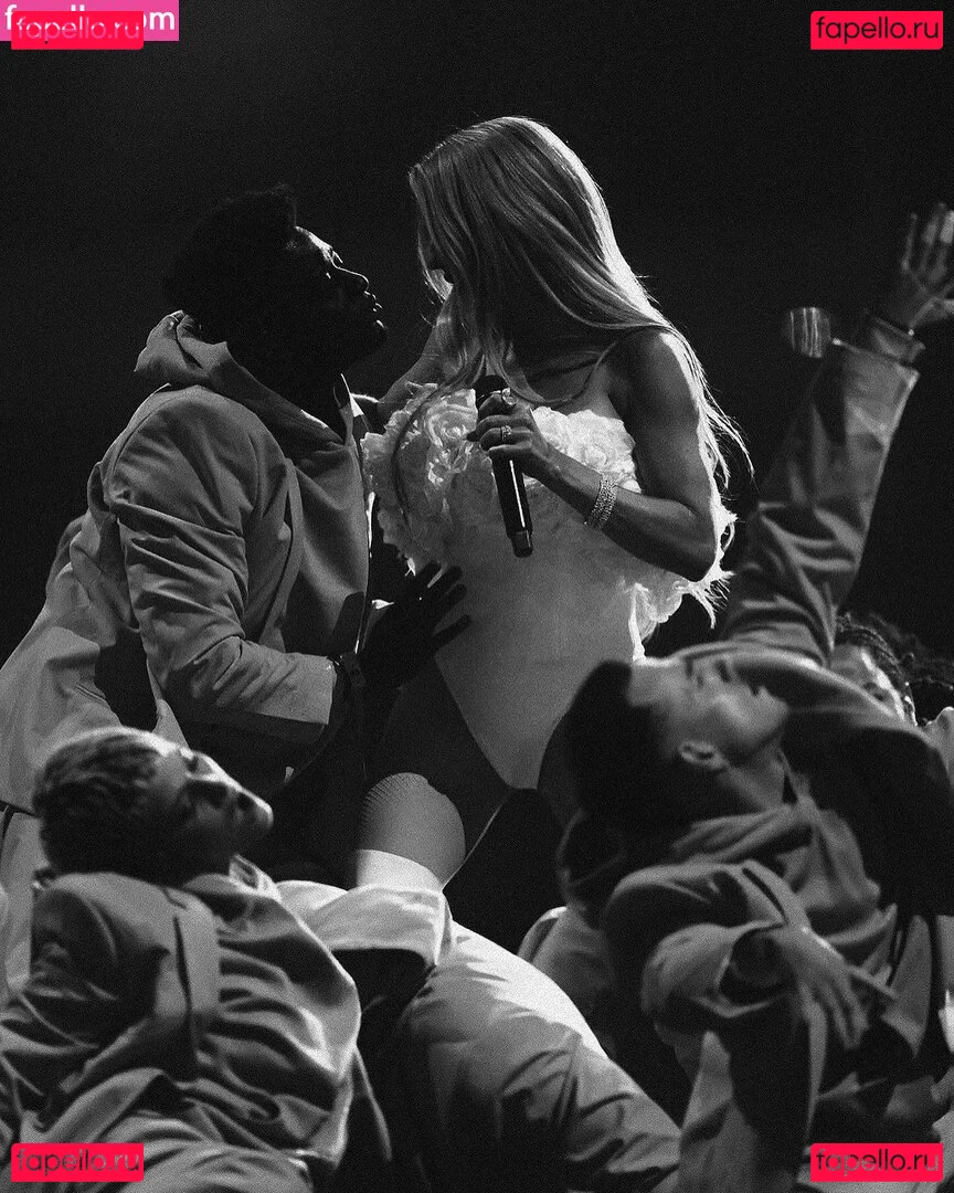 Ellie Goulding Onlyfans Photo Gallery 