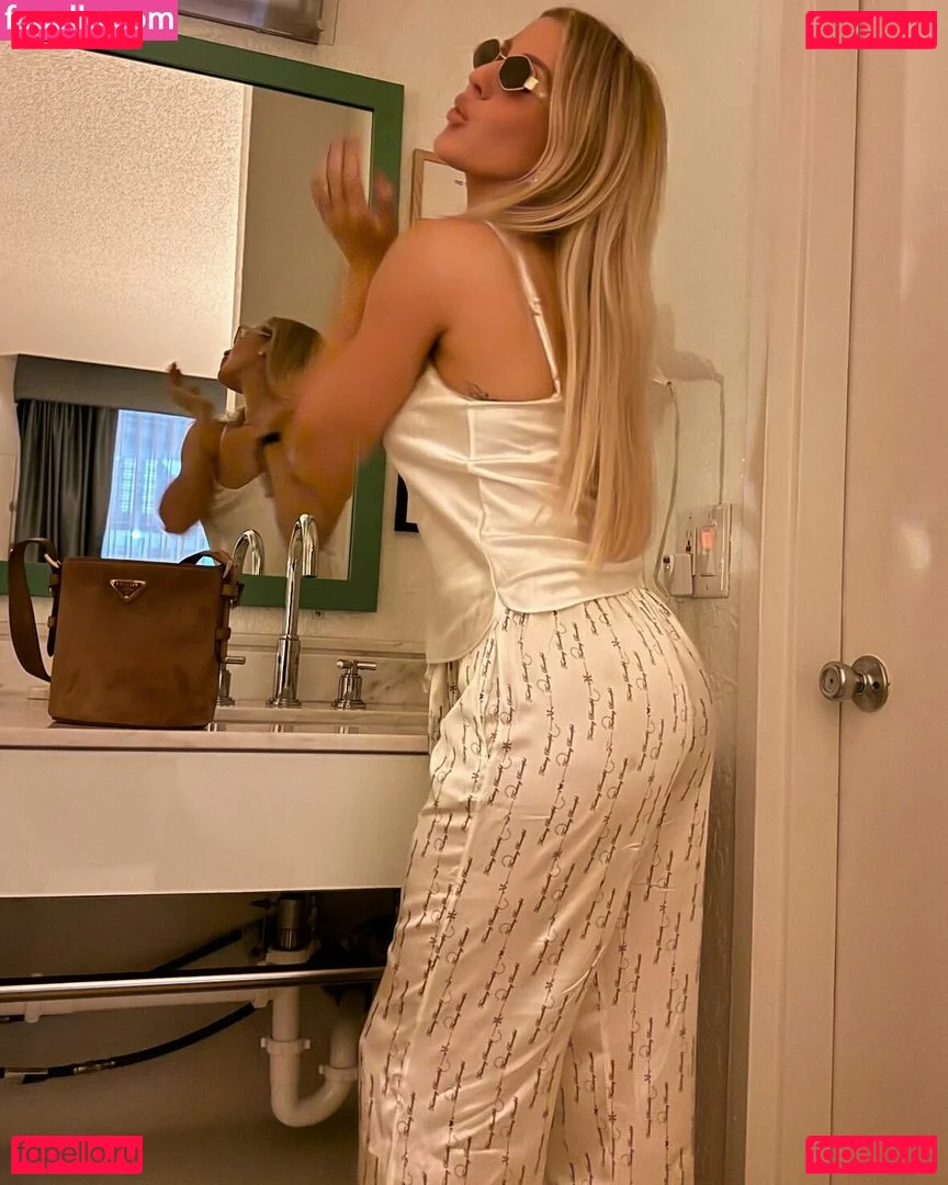 Ellie Goulding Onlyfans Photo Gallery 