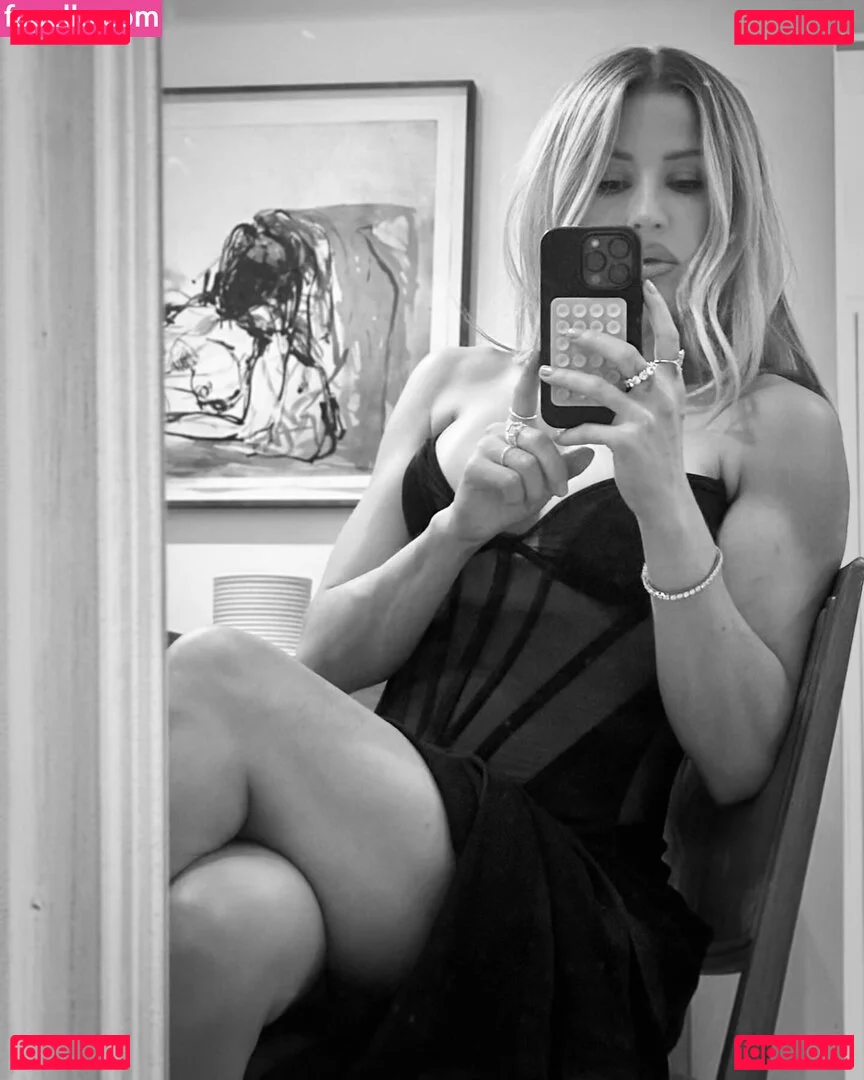 Ellie Goulding Onlyfans Photo Gallery 