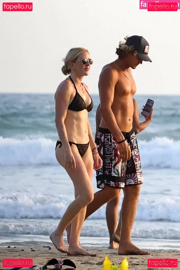 Ellie Goulding Onlyfans Photo Gallery 