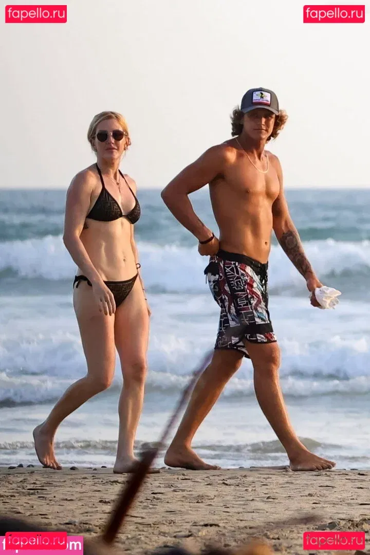 Ellie Goulding Onlyfans Photo Gallery 