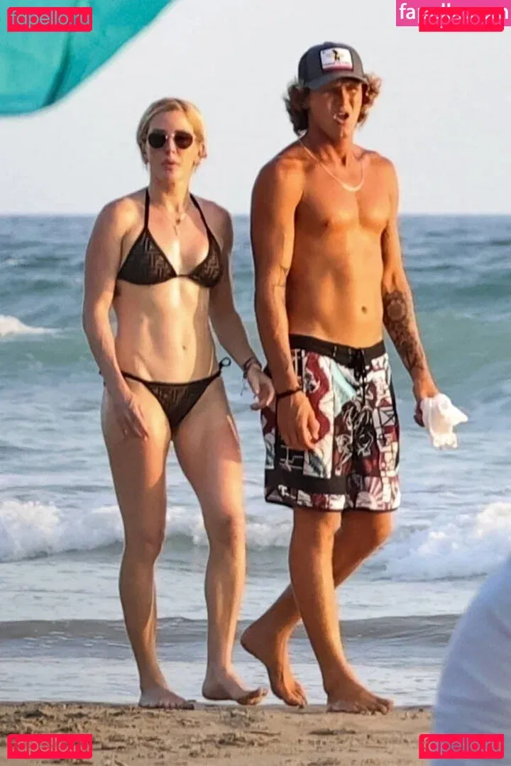 Ellie Goulding Onlyfans Photo Gallery 