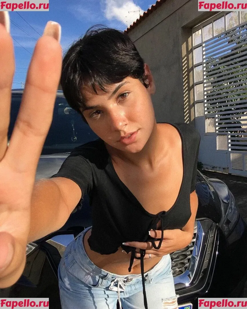 Isis Rodrigues Onlyfans Photo Gallery 