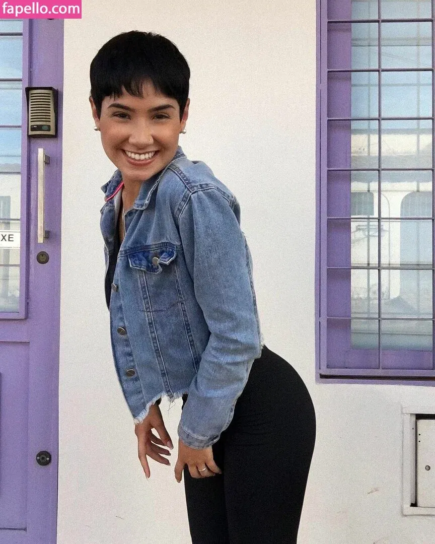 Isis Rodrigues Onlyfans Photo Gallery 