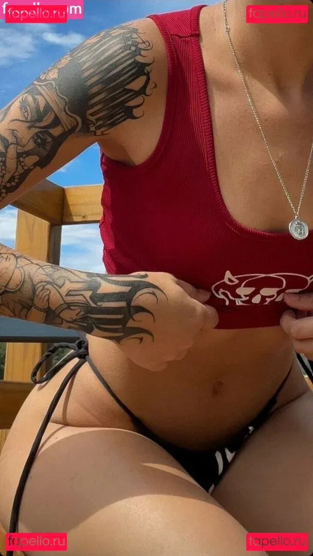 Isis Rodrigues Onlyfans Photo Gallery 