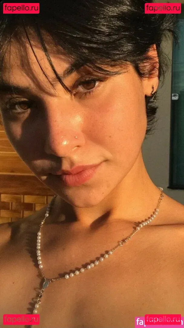 Isis Rodrigues Onlyfans Photo Gallery 