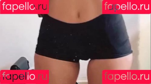 Isis Rodrigues Onlyfans Photo Gallery 