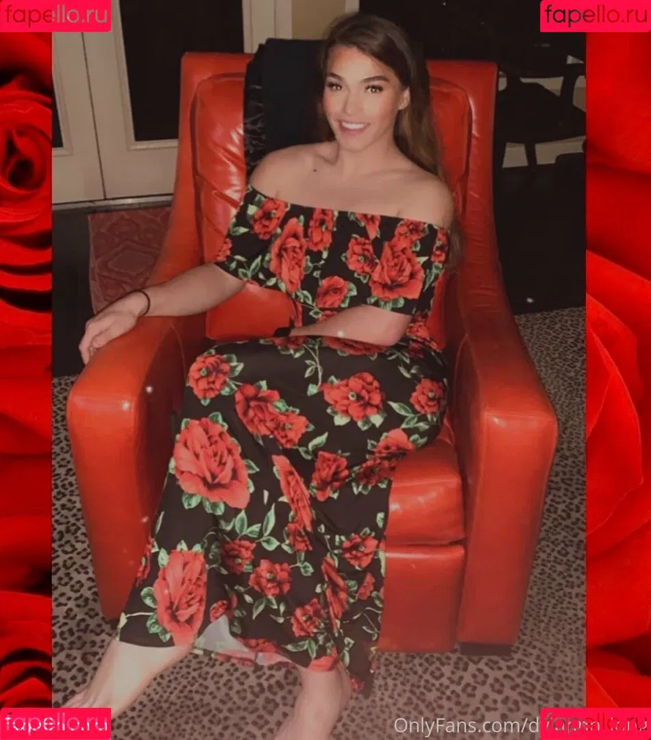 arielllll Onlyfans Photo Gallery 