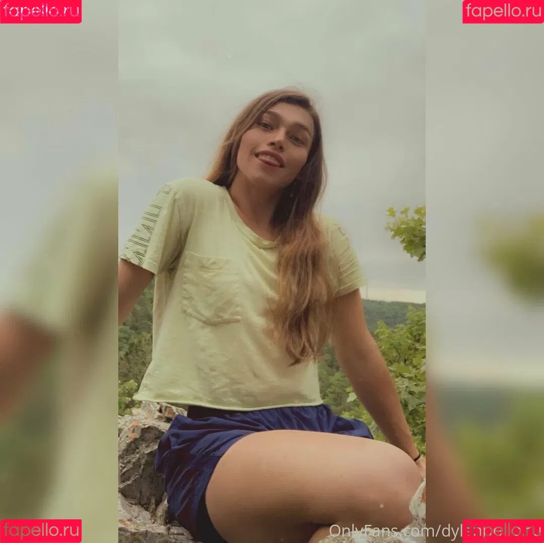 arielllll Onlyfans Photo Gallery 