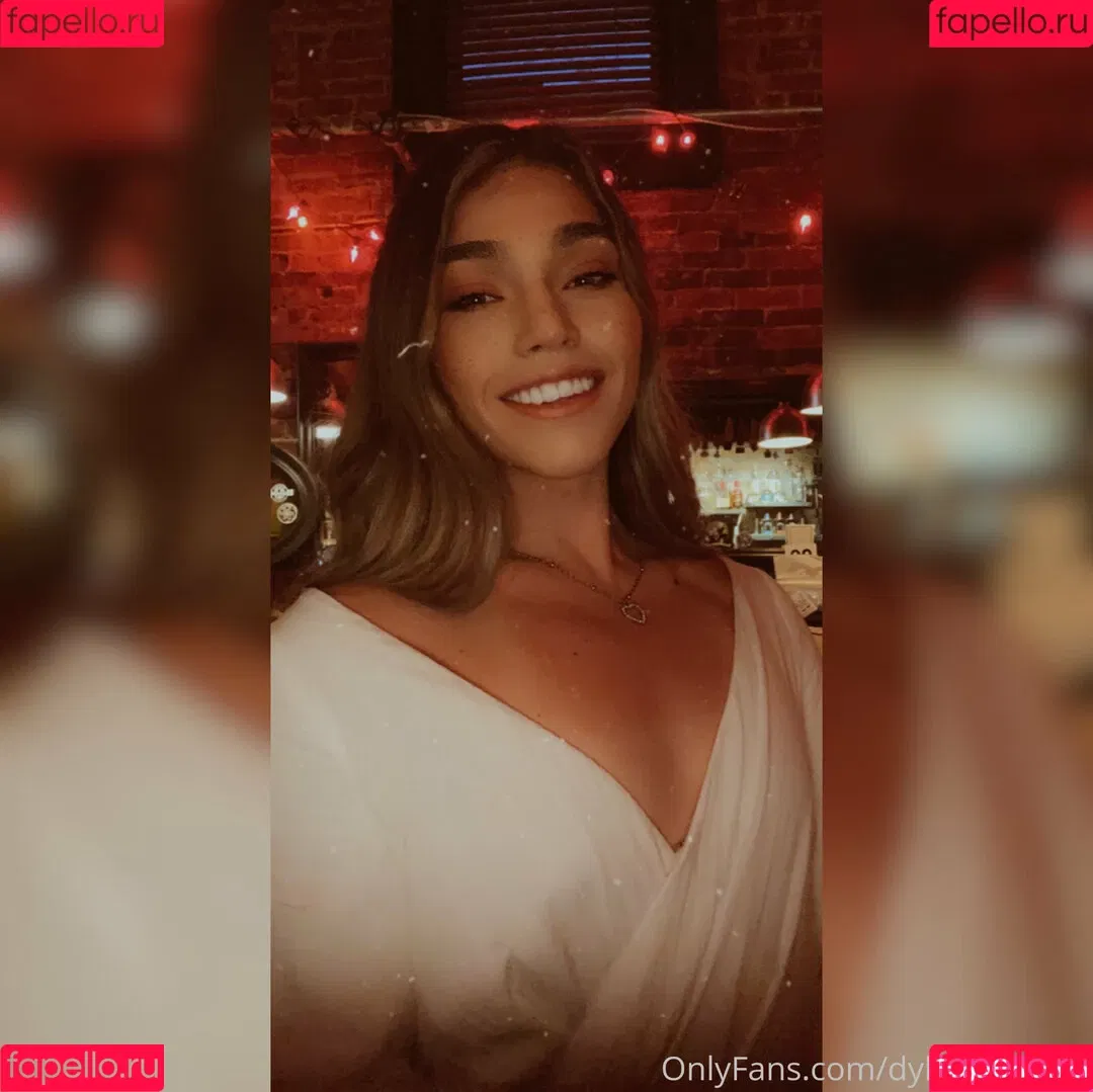 arielllll Onlyfans Photo Gallery 