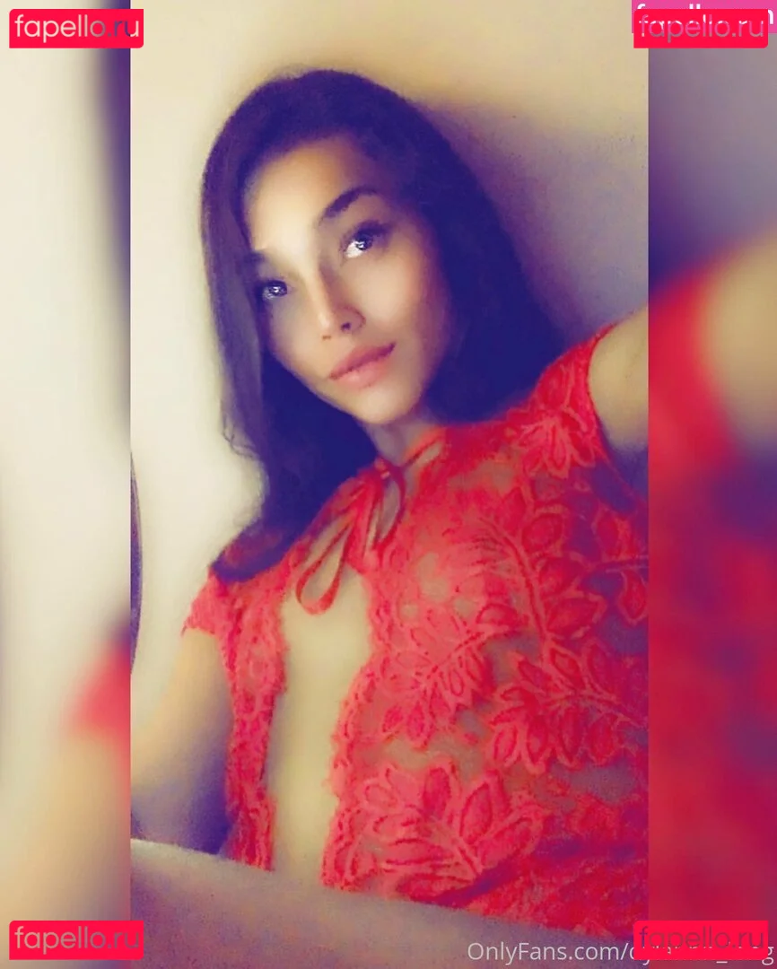 arielllll Onlyfans Photo Gallery 