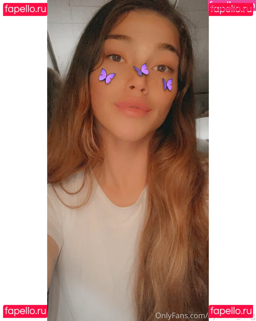 arielllll Onlyfans Photo Gallery 