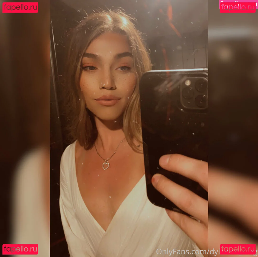 arielllll Onlyfans Photo Gallery 