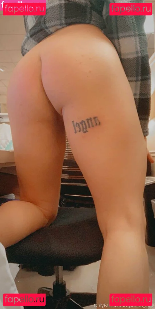 arielllll Onlyfans Photo Gallery 