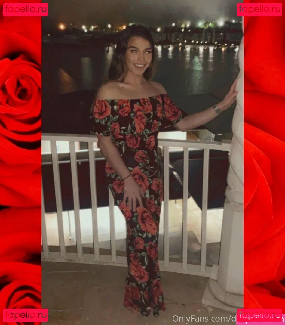 arielllll Onlyfans Photo Gallery 