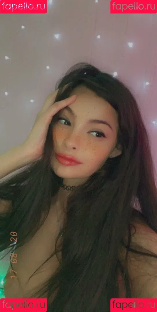 VantaBee Onlyfans Photo Gallery 