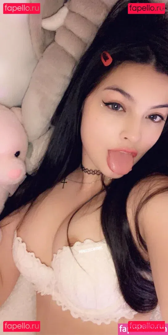 VantaBee Onlyfans Photo Gallery 