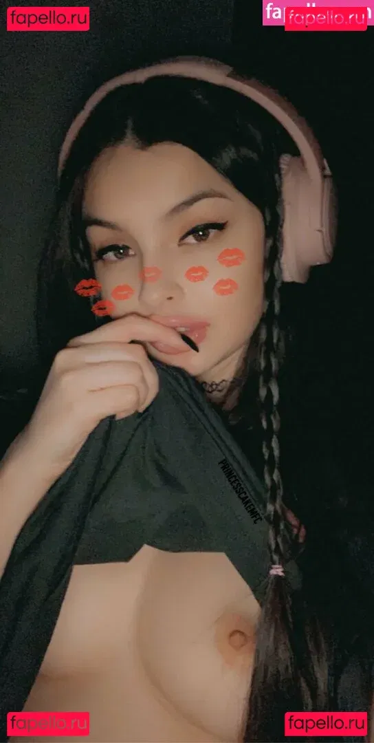 VantaBee Onlyfans Photo Gallery 