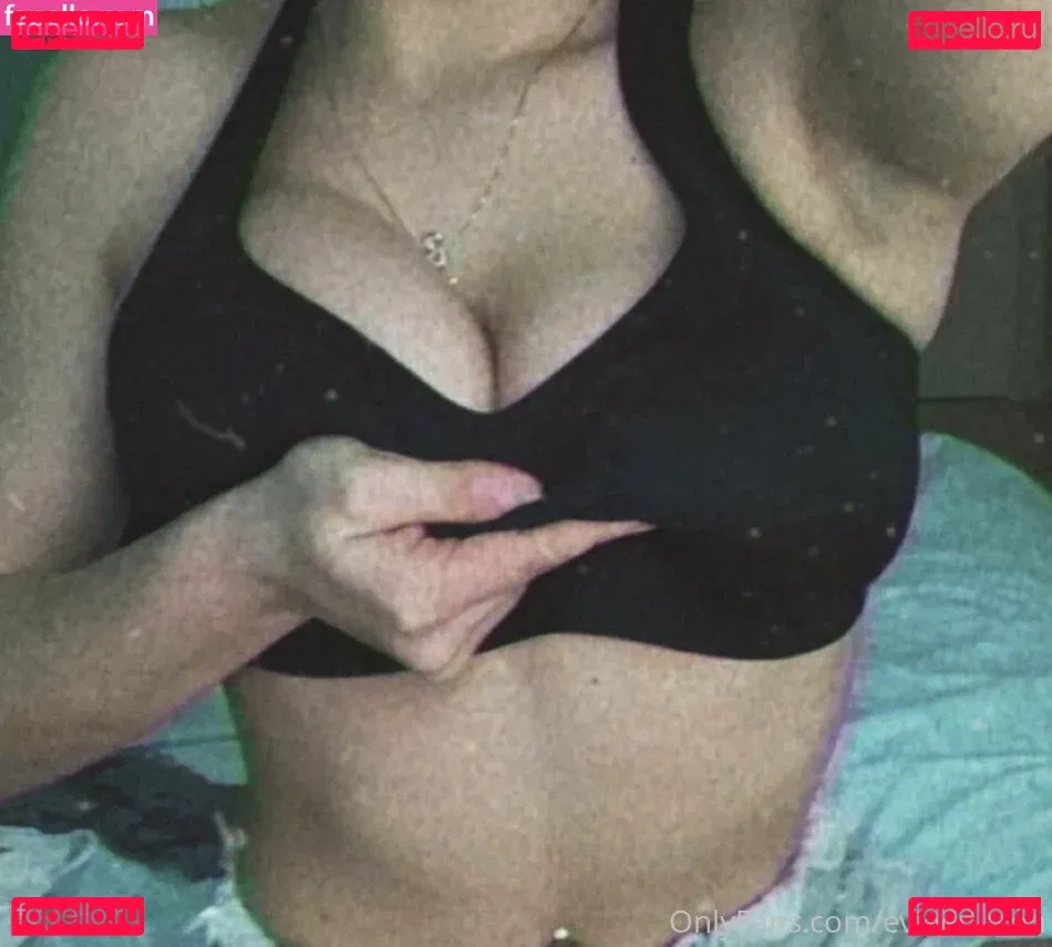 Evieerikson Onlyfans Photo Gallery 