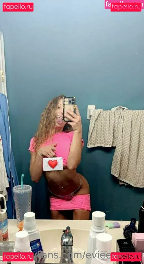 Evieerikson Onlyfans Photo Gallery 