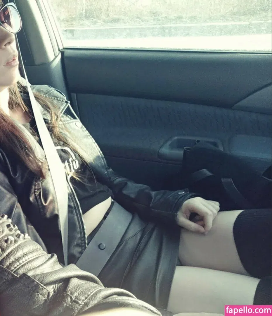 Vandych Onlyfans Photo Gallery 