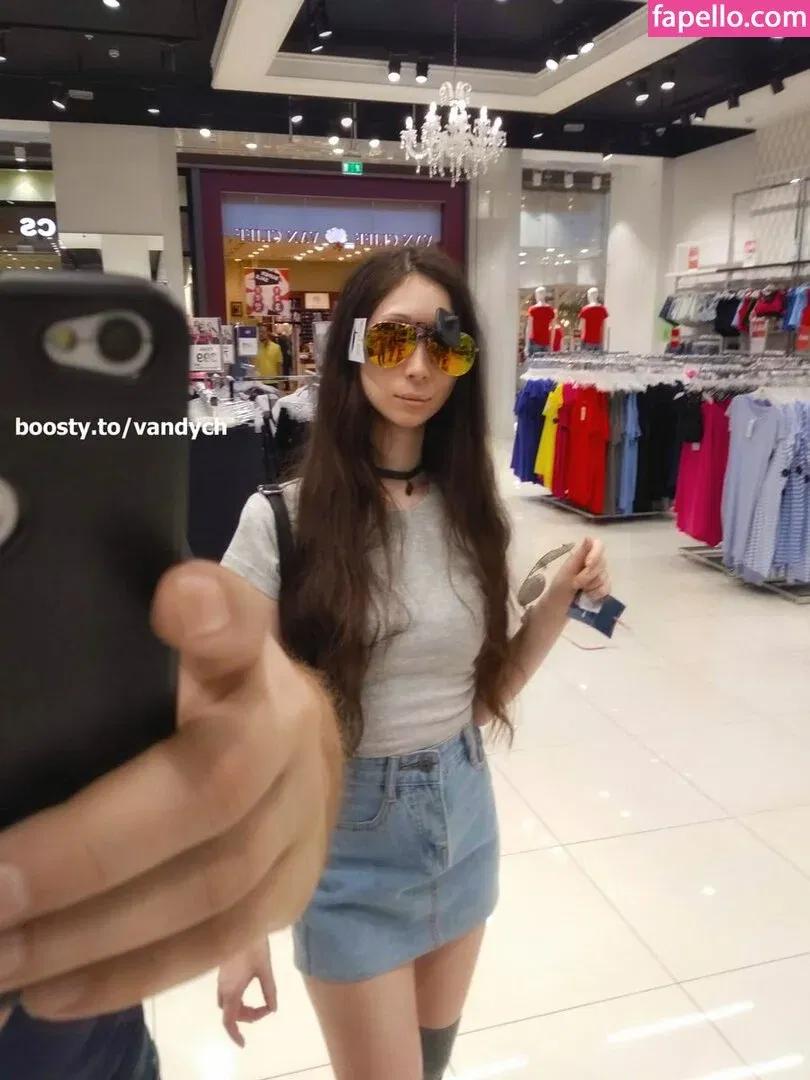 Vandych Onlyfans Photo Gallery 