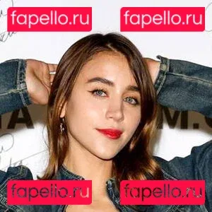 Caylee Cowan Onlyfans Photo Gallery 